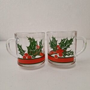 Set of 2 Vintage Libbey Christmas Holly Leaf Berry Glass Coffee Mugs Cups
